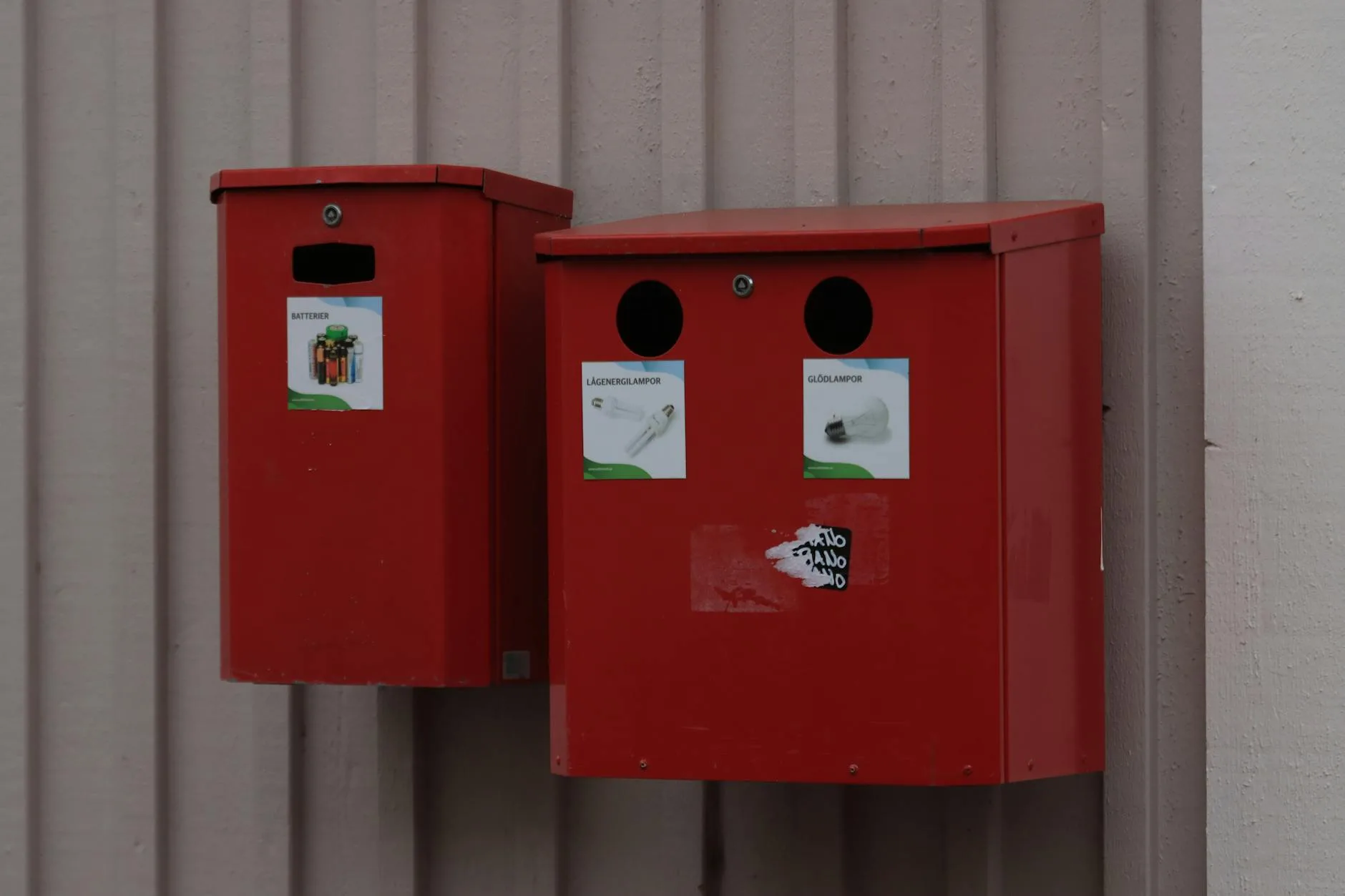 Battery recycling and disposal point